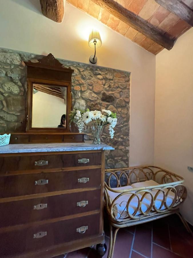 Podere I Sorbi, Spacious Tuscan Villa, Lajatico, Nr Pisa Molino Mazzetti Экстерьер фото